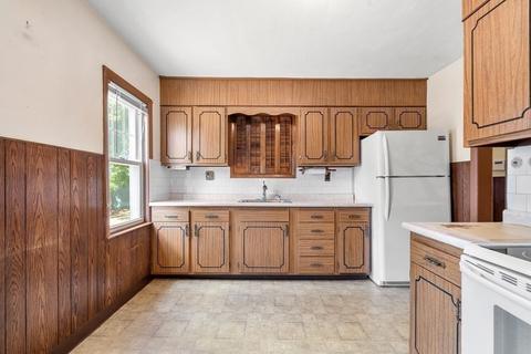27 Beloit Rd, Dedham, MA 02026 photo 6