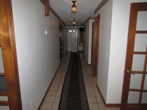 30 Derryfield Ave, Springfield, MA 01118 photo 12