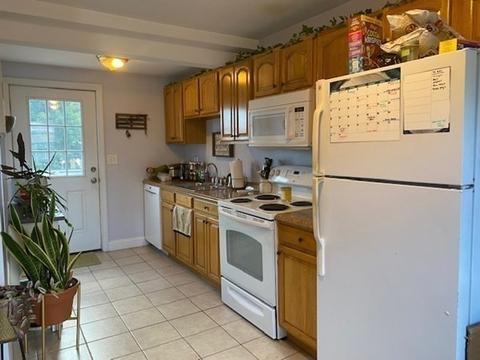 105 Prospect St, Gloucester, MA 01930 photo 3