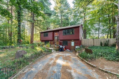 129 White Oak Rd, Springfield, MA 01128 photo 1