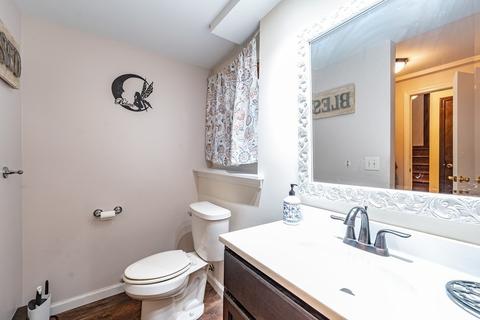 129 White Oak Rd, Springfield, MA 01128 photo 25
