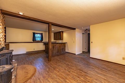 129 White Oak Rd, Springfield, MA 01128 photo 21