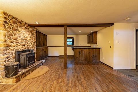 129 White Oak Rd, Springfield, MA 01128 photo 20