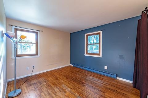 129 White Oak Rd, Springfield, MA 01128 photo 15