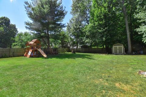 128 Tioga St, Springfield, MA 01128 photo 33