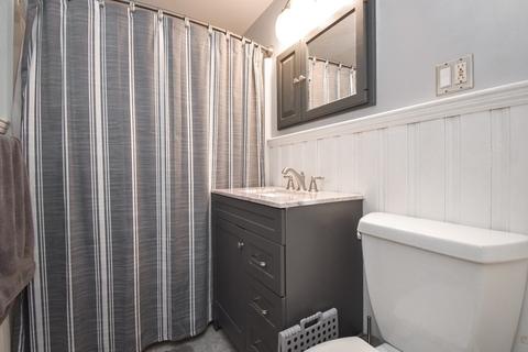 128 Tioga St, Springfield, MA 01128 photo 21