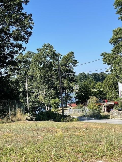33 Walnut St, Dracut, MA 01826 photo 3
