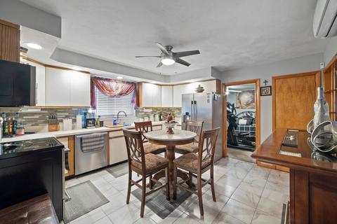 157 Meadow St, Chicopee, MA 01013 photo 9