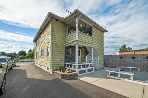 157 Meadow St, Chicopee, MA 01013 photo 25