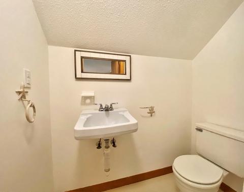 15 Oriole Cir, Brewster, MA 02631 photo 23