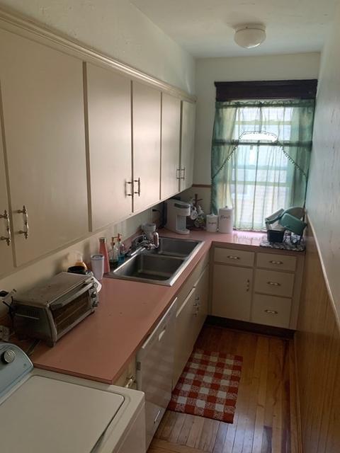 37 Derby, Worcester, MA 01604 photo 4