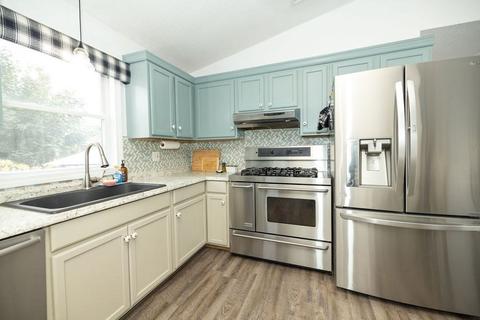 85 Four Winds Dr, Fall River, MA 02720 photo 7