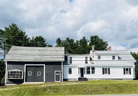 1005 John Stark Hgwy, Newport, NH 03773