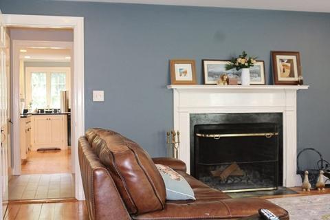 745 Boston Post Rd, Weston, MA 02493 photo 25