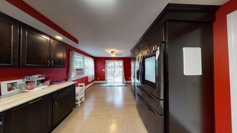 53 Stuart St, Gardner, MA 01440 photo 9