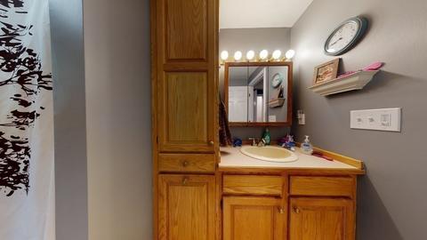 53 Stuart St, Gardner, MA 01440 photo 14