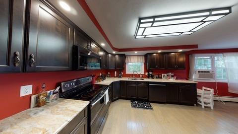 53 Stuart St, Gardner, MA 01440 photo 7
