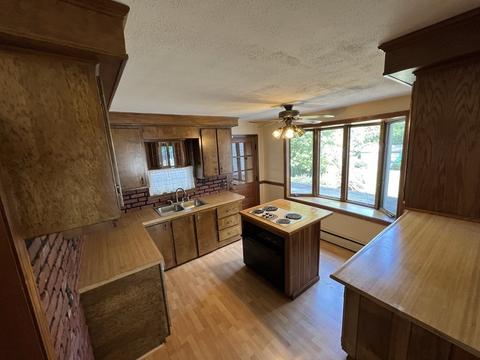 292 King Philip St, Fall River, MA 02724 photo 6