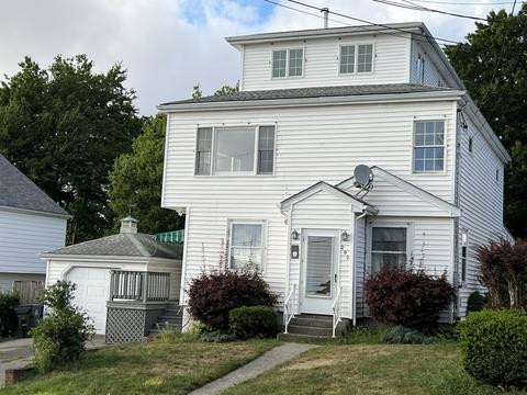 292 King Philip St, Fall River, MA 02724 photo 2