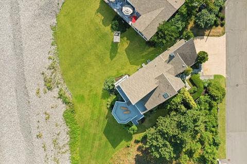 13 Goldthwait Rd, Marblehead, MA 01945 photo 6