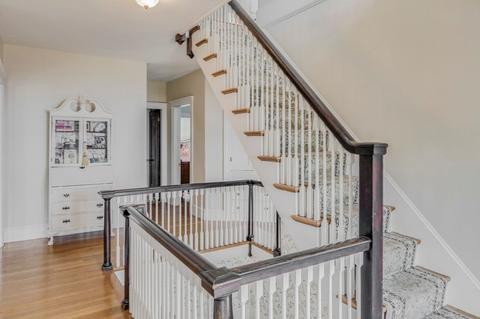 110 Lothrop St, Beverly, MA 01915 photo 17