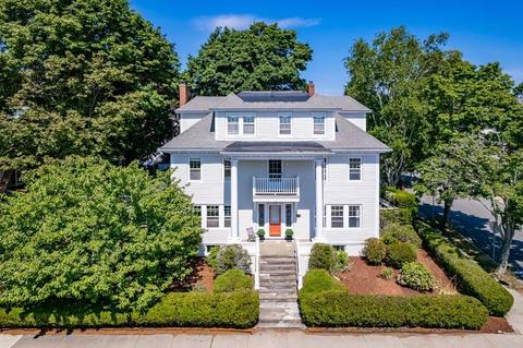 110 Lothrop St, Beverly, MA 01915 photo 1