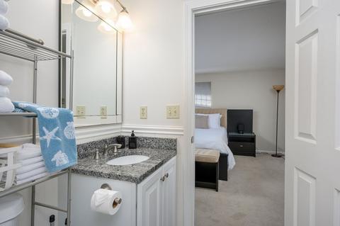 702 Phinneys Ln, Barnstable, MA 02632 photo 20