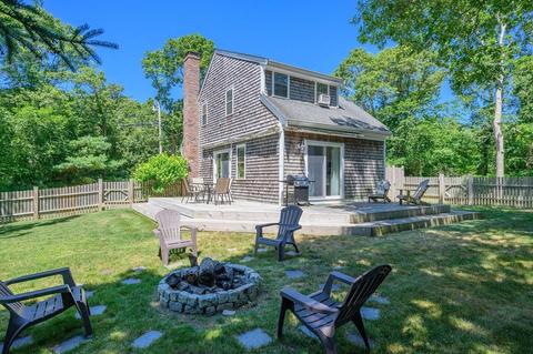 702 Phinneys Ln, Barnstable, MA 02632 photo 2
