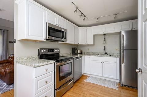 702 Phinneys Ln, Barnstable, MA 02632 photo 13