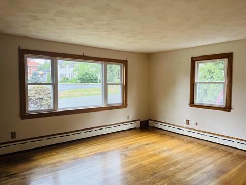 11 Crompton St, Acushnet, MA 02743 photo 19