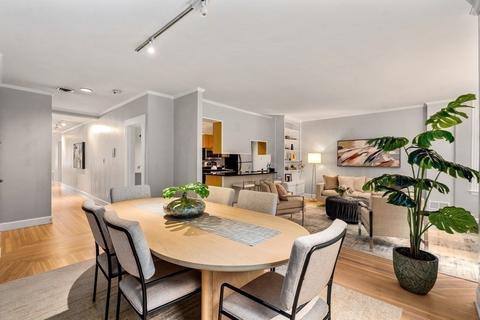 14 Warwick #1, Brookline, MA 02445 photo 2