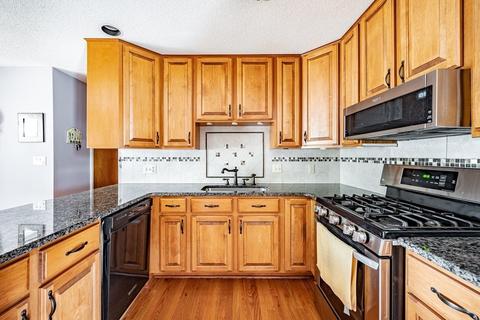 15 Channing Rd, East Longmeadow, MA 01028 photo 8