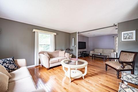 15 Channing Rd, East Longmeadow, MA 01028 photo 3