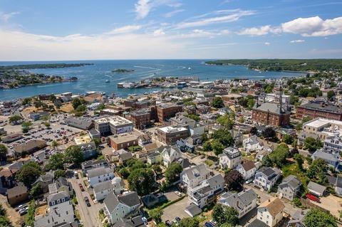 29 Elm St, Gloucester, MA 01930 photo 4