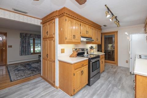 200 James St, Chicopee, MA 01020 photo 17