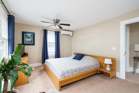 14 Derryfield Ave, Springfield, MA 01118 photo 39