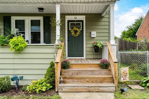 14 Derryfield Ave, Springfield, MA 01118 photo 4