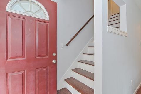 45 Bow St, Millis, MA 02054 photo 11