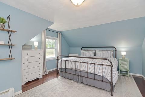 45 Bow St, Millis, MA 02054 photo 12