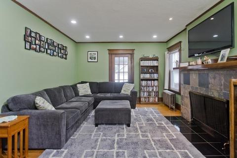 148 Belvidere St, Springfield, MA 01108 photo 15