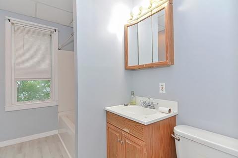 4 Watson Ave, Worcester, MA 01606 photo 9