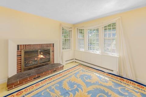 175 Fisher, Needham, MA 02492 photo 4