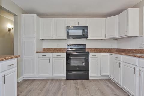 41 Neck Hill Rd, Mendon, MA 01756 photo 9