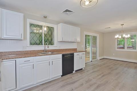 41 Neck Hill Rd, Mendon, MA 01756 photo 12