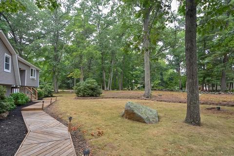 41 Neck Hill Rd, Mendon, MA 01756 photo 3