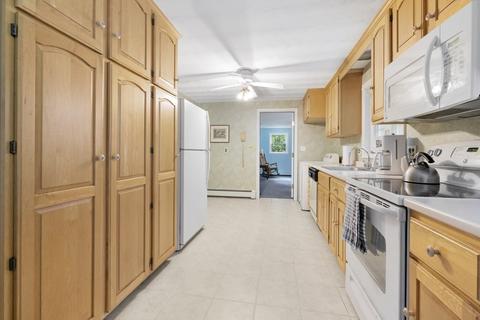 39 Ruthellen Rd, Framingham, MA 01701 photo 12
