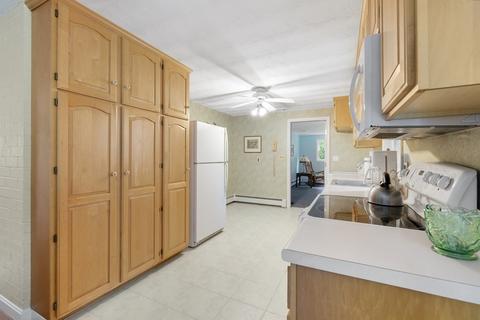 39 Ruthellen Rd, Framingham, MA 01701 photo 11
