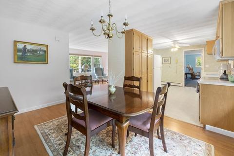 39 Ruthellen Rd, Framingham, MA 01701 photo 8