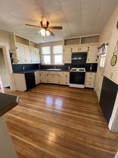 75 Manitoba St, Springfield, MA 01108 photo 12