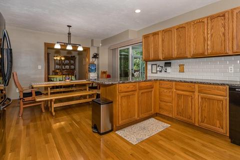 17 Hillcrest Rd, Canton, MA 02021 photo 8